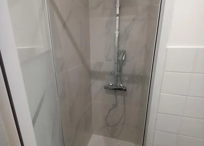 Couette-café Chambre Champeix 3*